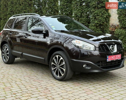 Фіолетовий Ніссан Кашкай 2, об'ємом двигуна 1.6 л та пробігом 192 тис. км за 13400 $, фото 4 на Automoto.ua