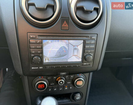 Фіолетовий Ніссан Кашкай 2, об'ємом двигуна 1.6 л та пробігом 192 тис. км за 13400 $, фото 29 на Automoto.ua