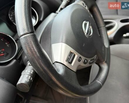 Ниссан Кашкай 2 2013 в Виннице на Automoto.ua Фиолетовый Ниссан Кашкай 2, объемом двигателя 1.6 л и пробегом 80 тыс. км за 12700 $, фото 17 на Automoto.ua