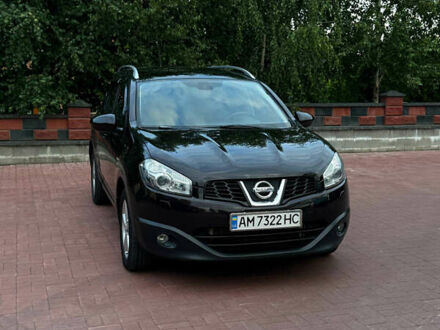 Фиолетовый Ниссан Кашкай 2, объемом двигателя 2 л и пробегом 248 тыс. км за 11600 $, фото 1 на Automoto.ua