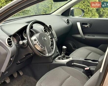 Коричневый Ниссан Кашкай 2, объемом двигателя 1.5 л и пробегом 211 тыс. км за 9999 $, фото 19 на Automoto.ua