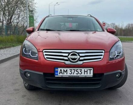 Красный Ниссан Кашкай 2, объемом двигателя 2 л и пробегом 281 тыс. км за 9000 $, фото 1 на Automoto.ua