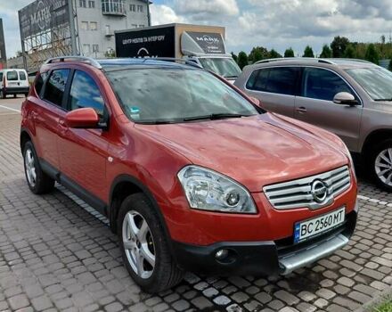 Червоний Ніссан Кашкай 2, об'ємом двигуна 2 л та пробігом 240 тис. км за 8000 $, фото 2 на Automoto.ua