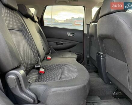 Красный Ниссан Кашкай 2, объемом двигателя 2 л и пробегом 240 тыс. км за 7490 $, фото 26 на Automoto.ua