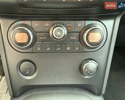 Красный Ниссан Кашкай 2, объемом двигателя 2 л и пробегом 240 тыс. км за 7490 $, фото 34 на Automoto.ua