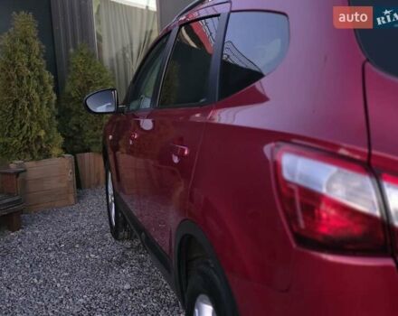 Красный Ниссан Кашкай 2, объемом двигателя 1.5 л и пробегом 292 тыс. км за 9999 $, фото 11 на Automoto.ua