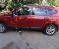 Красный Ниссан Кашкай 2, объемом двигателя 2 л и пробегом 227 тыс. км за 10000 $, фото 6 на Automoto.ua