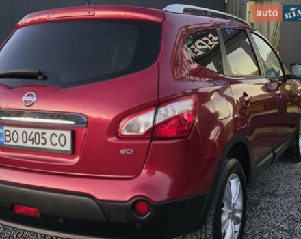 Красный Ниссан Кашкай 2, объемом двигателя 1.5 л и пробегом 292 тыс. км за 9999 $, фото 10 на Automoto.ua