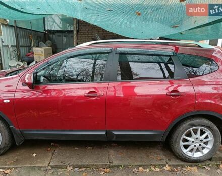 Красный Ниссан Кашкай 2, объемом двигателя 1.46 л и пробегом 196 тыс. км за 11000 $, фото 6 на Automoto.ua