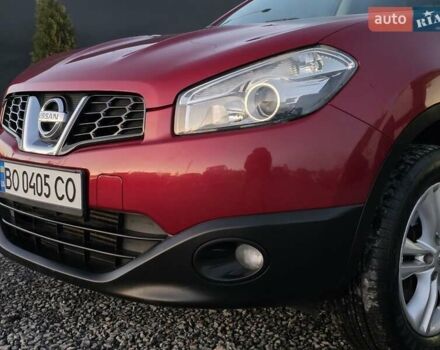Красный Ниссан Кашкай 2, объемом двигателя 1.5 л и пробегом 292 тыс. км за 9999 $, фото 21 на Automoto.ua