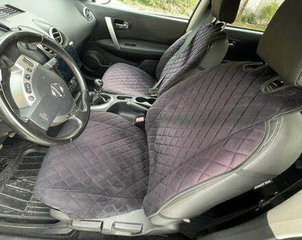 Красный Ниссан Кашкай 2, объемом двигателя 1.5 л и пробегом 223 тыс. км за 10300 $, фото 7 на Automoto.ua