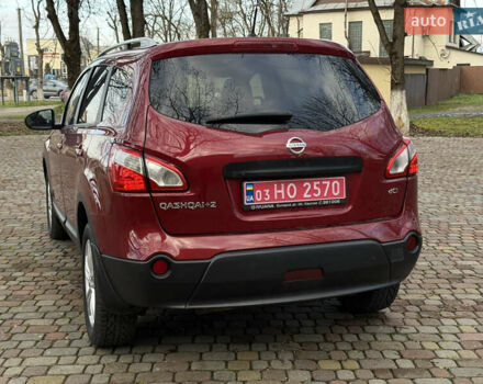 Красный Ниссан Кашкай 2, объемом двигателя 2 л и пробегом 268 тыс. км за 11300 $, фото 16 на Automoto.ua