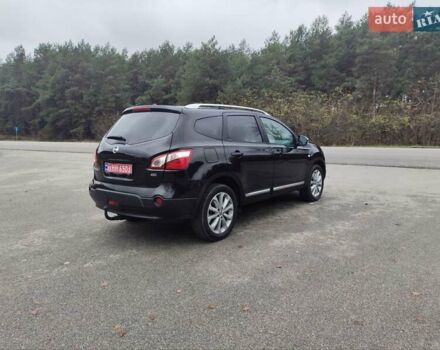 Красный Ниссан Кашкай 2, объемом двигателя 2 л и пробегом 234 тыс. км за 13100 $, фото 6 на Automoto.ua