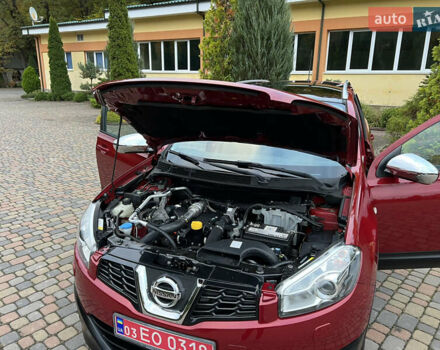 Ниссан Кашкай 2 2011 в Ровно на Automoto.ua Красный Ниссан Кашкай 2, объемом двигателя 1.5 л и пробегом 226 тыс. км за 10750 $, фото 28 на Automoto.ua