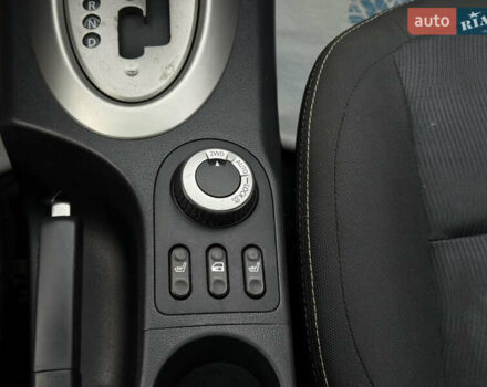 Красный Ниссан Кашкай 2, объемом двигателя 2 л и пробегом 268 тыс. км за 11300 $, фото 28 на Automoto.ua