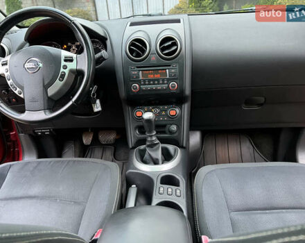 Ниссан Кашкай 2 2011 в Ровно на Automoto.ua Красный Ниссан Кашкай 2, объемом двигателя 1.5 л и пробегом 226 тыс. км за 10750 $, фото 23 на Automoto.ua