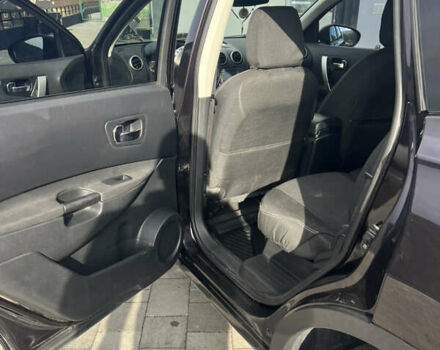 Красный Ниссан Кашкай 2, объемом двигателя 2 л и пробегом 286 тыс. км за 10800 $, фото 15 на Automoto.ua