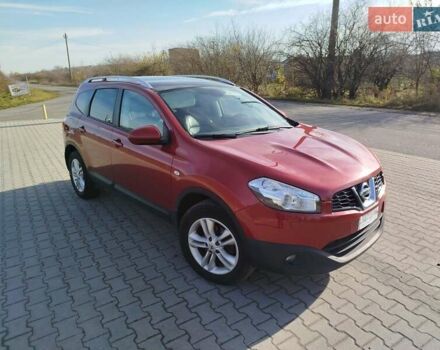 Красный Ниссан Кашкай 2, объемом двигателя 1.5 л и пробегом 226 тыс. км за 10400 $, фото 4 на Automoto.ua