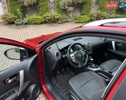 Ниссан Кашкай 2 2011 в Ровно на Automoto.ua Красный Ниссан Кашкай 2, объемом двигателя 1.5 л и пробегом 226 тыс. км за 10750 $, фото 13 на Automoto.ua