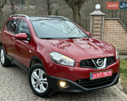 Червоний Ніссан Кашкай 2, об'ємом двигуна 2 л та пробігом 216 тис. км за 10600 $, фото 4 на Automoto.ua