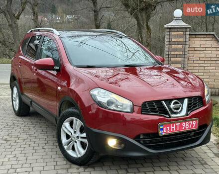Червоний Ніссан Кашкай 2, об'ємом двигуна 2 л та пробігом 216 тис. км за 10600 $, фото 2 на Automoto.ua