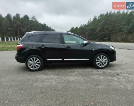 Красный Ниссан Кашкай 2, объемом двигателя 2 л и пробегом 234 тыс. км за 13100 $, фото 4 на Automoto.ua