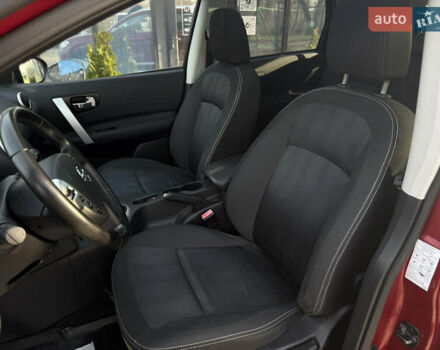 Червоний Ніссан Кашкай 2, об'ємом двигуна 1.6 л та пробігом 168 тис. км за 11400 $, фото 8 на Automoto.ua