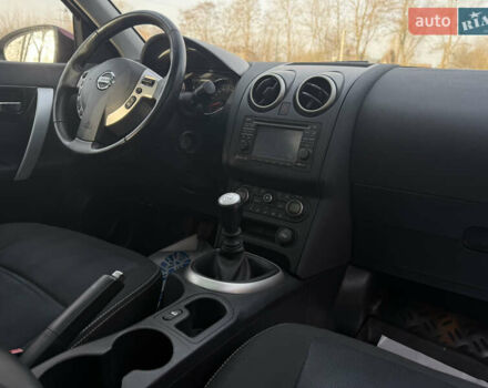 Червоний Ніссан Кашкай 2, об'ємом двигуна 1.6 л та пробігом 168 тис. км за 11400 $, фото 11 на Automoto.ua