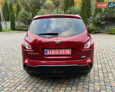 Ниссан Кашкай 2 2011 в Ровно на Automoto.ua Красный Ниссан Кашкай 2, объемом двигателя 1.5 л и пробегом 226 тыс. км за 10750 $, фото 5 на Automoto.ua