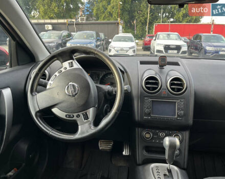 Червоний Ніссан Кашкай 2, об'ємом двигуна 2 л та пробігом 195 тис. км за 9750 $, фото 12 на Automoto.ua