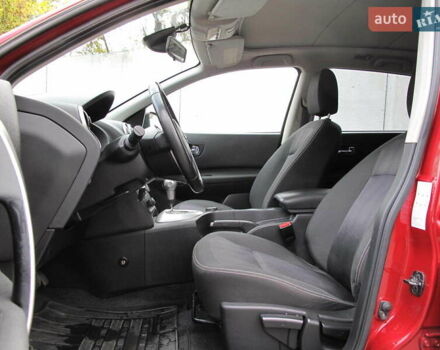 Ниссан Кашкай 2 2013 в Киеве на Automoto.ua Красный Ниссан Кашкай 2, объемом двигателя 2 л и пробегом 95 тыс. км за 13400 $, фото 14 на Automoto.ua