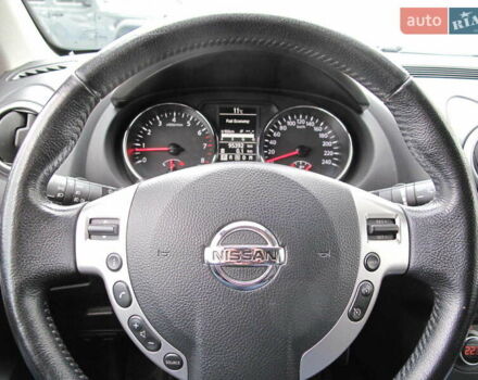 Ниссан Кашкай 2 2013 в Киеве на Automoto.ua Красный Ниссан Кашкай 2, объемом двигателя 2 л и пробегом 95 тыс. км за 13400 $, фото 69 на Automoto.ua
