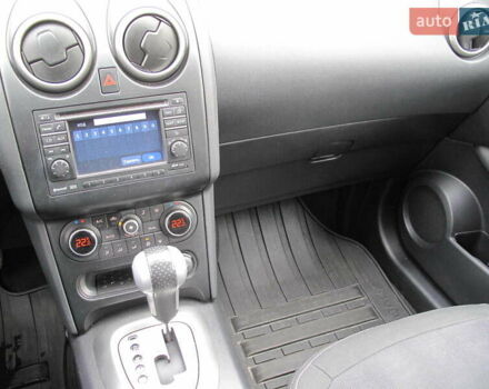 Ниссан Кашкай 2 2013 в Киеве на Automoto.ua Красный Ниссан Кашкай 2, объемом двигателя 2 л и пробегом 95 тыс. км за 13400 $, фото 89 на Automoto.ua