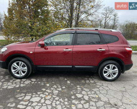 Червоний Ніссан Кашкай 2, об'ємом двигуна 1.6 л та пробігом 191 тис. км за 11300 $, фото 2 на Automoto.ua
