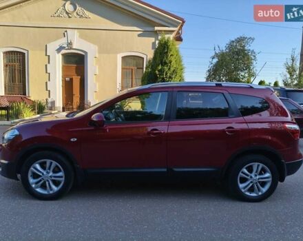 Червоний Ніссан Кашкай 2, об'ємом двигуна 2 л та пробігом 138 тис. км за 11999 $, фото 3 на Automoto.ua