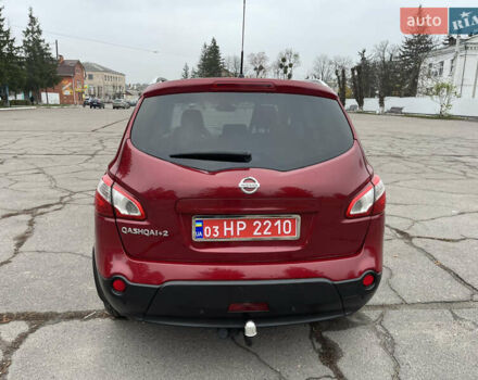 Червоний Ніссан Кашкай 2, об'ємом двигуна 1.6 л та пробігом 191 тис. км за 10999 $, фото 5 на Automoto.ua