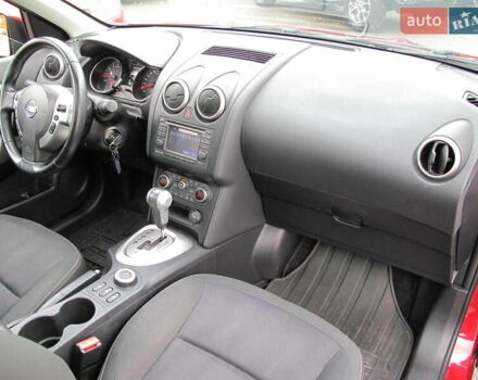 Ниссан Кашкай 2 2013 в Киеве на Automoto.ua Красный Ниссан Кашкай 2, объемом двигателя 2 л и пробегом 95 тыс. км за 13400 $, фото 42 на Automoto.ua