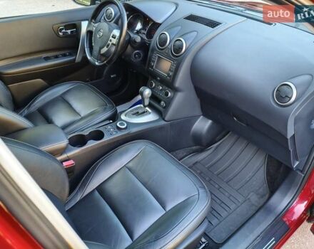 Червоний Ніссан Кашкай 2, об'ємом двигуна 2 л та пробігом 138 тис. км за 11999 $, фото 11 на Automoto.ua
