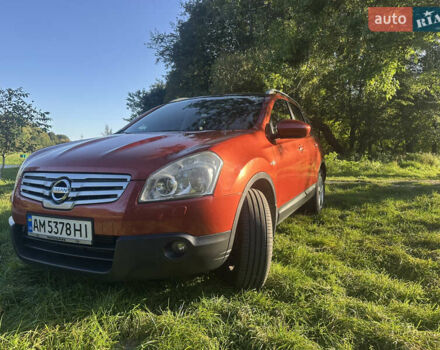 Красный Ниссан Кашкай 2, объемом двигателя 2 л и пробегом 262 тыс. км за 10000 $, фото 1 на Automoto.ua