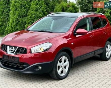 Красный Ниссан Кашкай 2, объемом двигателя 0 л и пробегом 145 тыс. км за 11800 $, фото 1 на Automoto.ua