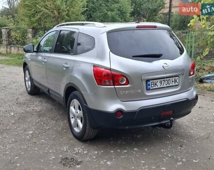 Серый Ниссан Кашкай 2, объемом двигателя 1.46 л и пробегом 280 тыс. км за 7599 $, фото 3 на Automoto.ua