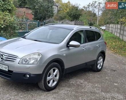 Сірий Ніссан Кашкай 2, об'ємом двигуна 1.46 л та пробігом 280 тис. км за 7650 $, фото 2 на Automoto.ua