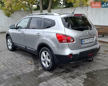 Сірий Ніссан Кашкай 2, об'ємом двигуна 1.46 л та пробігом 280 тис. км за 7699 $, фото 3 на Automoto.ua