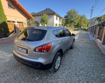 Сірий Ніссан Кашкай 2, об'ємом двигуна 2 л та пробігом 260 тис. км за 8200 $, фото 2 на Automoto.ua