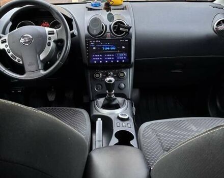 Сірий Ніссан Кашкай 2, об'ємом двигуна 2 л та пробігом 289 тис. км за 10900 $, фото 10 на Automoto.ua