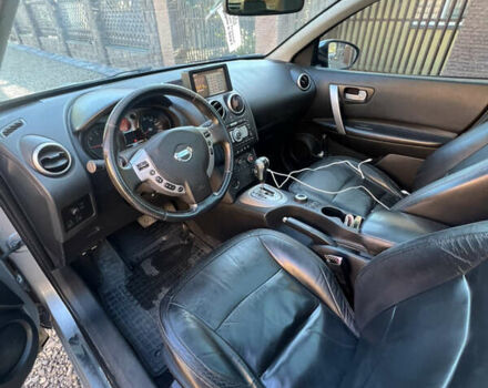 Сірий Ніссан Кашкай 2, об'ємом двигуна 2 л та пробігом 260 тис. км за 8200 $, фото 13 на Automoto.ua