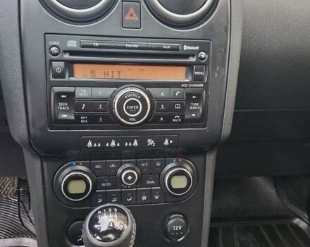 Сірий Ніссан Кашкай 2, об'ємом двигуна 1.46 л та пробігом 280 тис. км за 7650 $, фото 20 на Automoto.ua