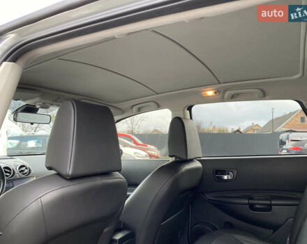 Серый Ниссан Кашкай 2, объемом двигателя 2 л и пробегом 241 тыс. км за 9999 $, фото 30 на Automoto.ua