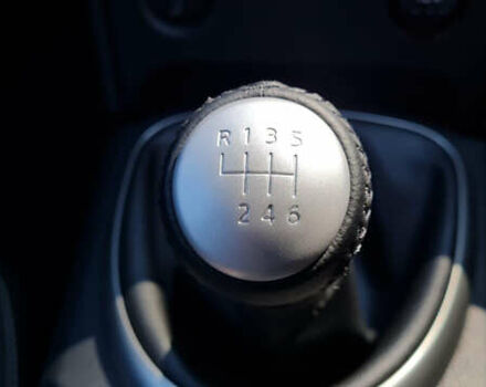 Серый Ниссан Кашкай 2, объемом двигателя 2 л и пробегом 175 тыс. км за 9900 $, фото 23 на Automoto.ua