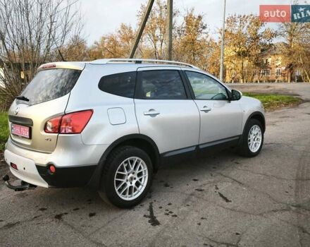 Серый Ниссан Кашкай 2, объемом двигателя 2 л и пробегом 212 тыс. км за 10000 $, фото 7 на Automoto.ua